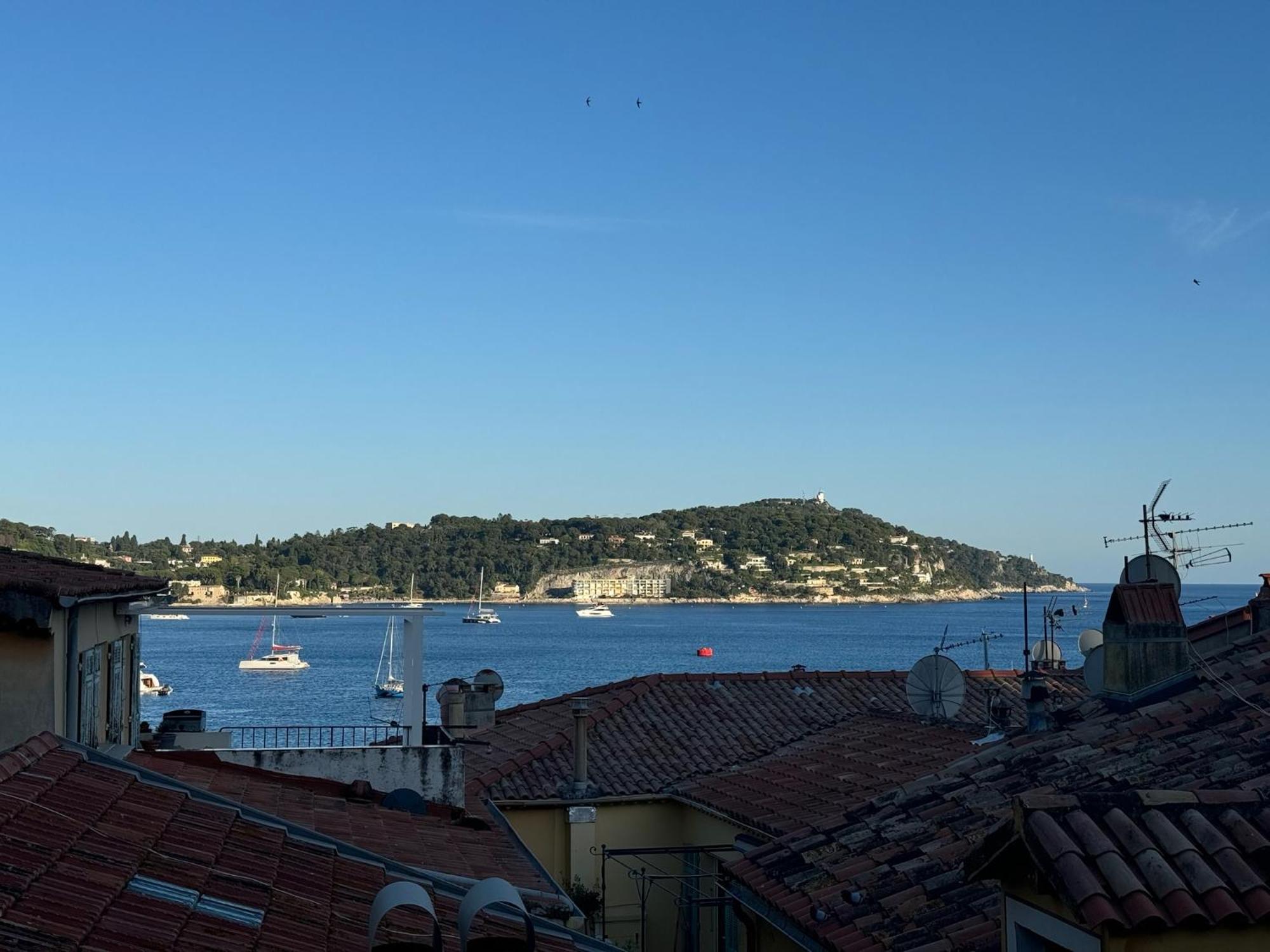 The Seaside Serenity - Calm & Charming Bay View Flat - Heart Of Villefranche Bagian luar foto