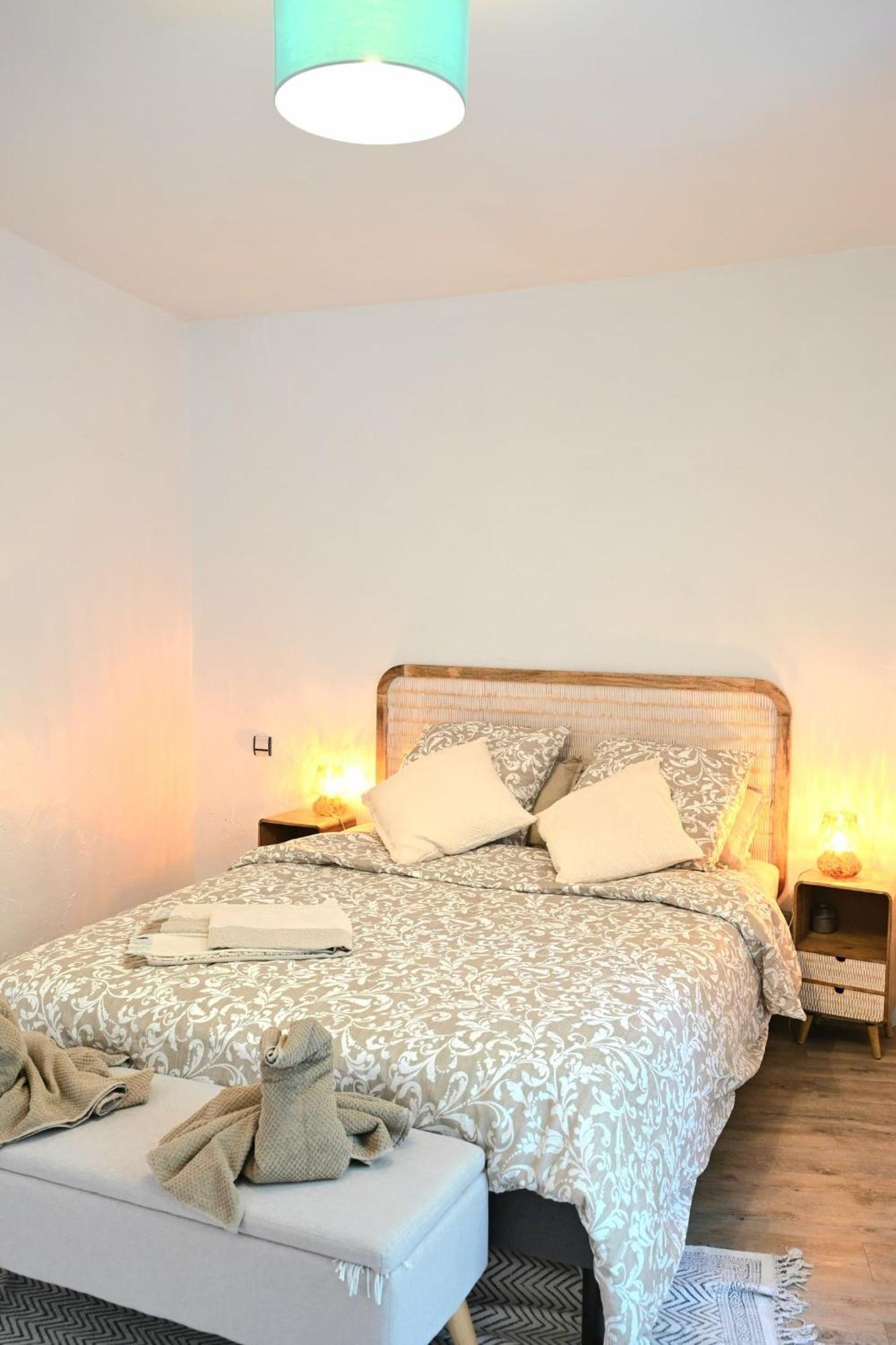 The Seaside Serenity - Calm & Charming Bay View Flat - Heart Of Villefranche Bagian luar foto